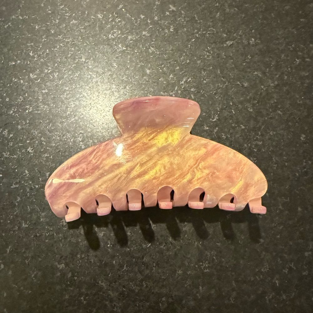 Emi Jay Pink Sugar Hair Clip - lightly used but lots of life left!